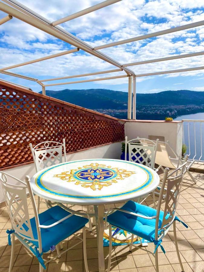 Bella Vista House-Sorrento Coast - Free Parking-Solarium Lägenhet Vico Equense Exteriör bild